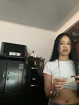 Snapshot of jadee8 chatting on February 2026 06:36:02 PM jadee8 online show from February 2026 06:36:02 PM