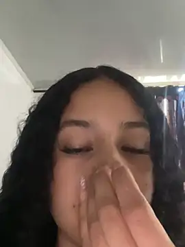 jadee8 online show from June 2026 06:34:01 PM