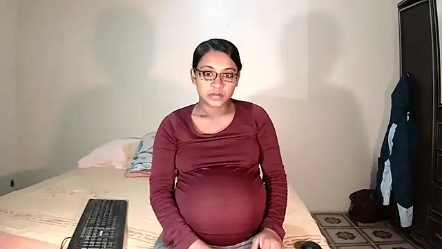 indiansweetflava online show from May 2026 04:30:02 AM