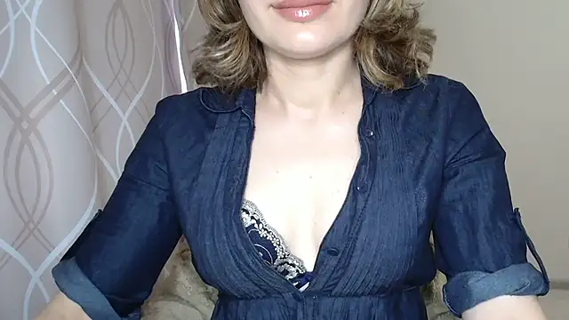 miss  Sophie online show from September 2025 06:57:02 AM