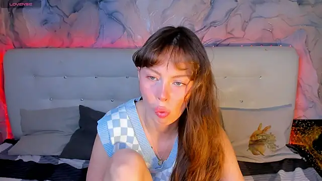 Snapshot of LolaMeddisson chatting on January 2026 10:25:02 PM LolaMeddisson online show from January 2026 10:25:02 PM