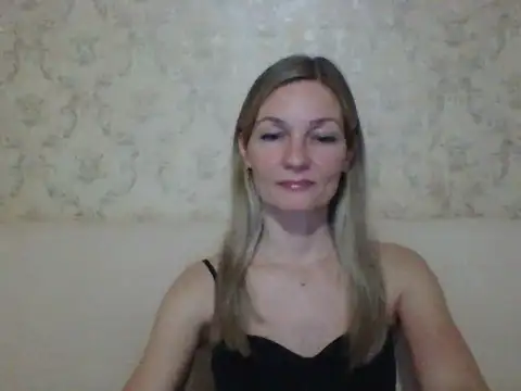 sweetriki online show from April 2026 05:06:02 PM