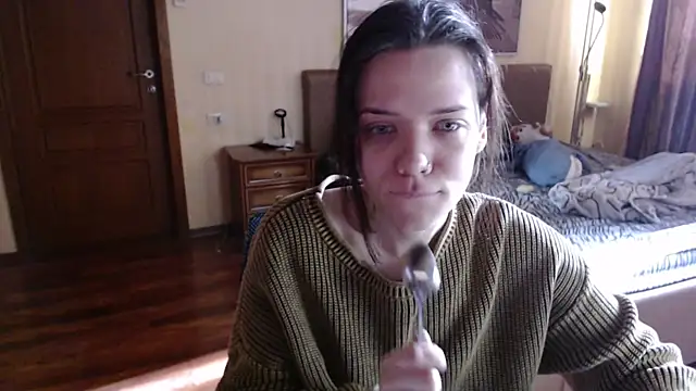 enchanting chloe online show from November 2025 08:47:01 AM