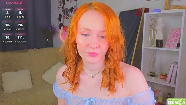 JoyceJones online show from September 2025 07:08:01 PM