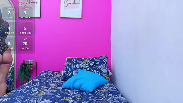 Snapshot of daddyysObsessed chatting on October 2025 01:07:01 PM daddyysObsessed online show from October 2025 01:07:01 PM