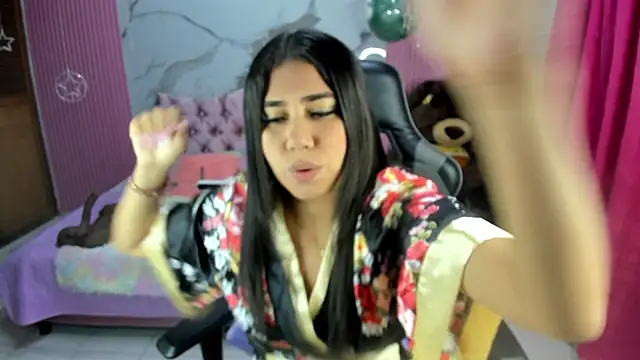 Mindy 19 online show from February 2026 11:02:02 AM