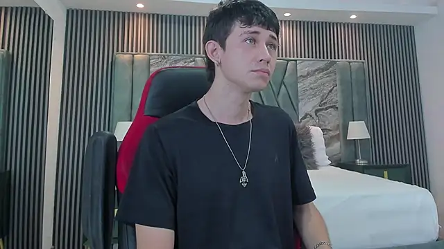 Michael blue online show from September 2025 12:15:01 PM