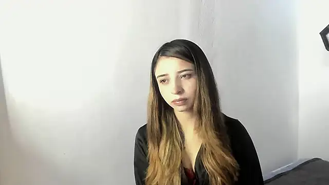 Snapshot of x_jules_ chatting on December 2025 07:51:01 PM x jules online show from December 2025 07:51:01 PM