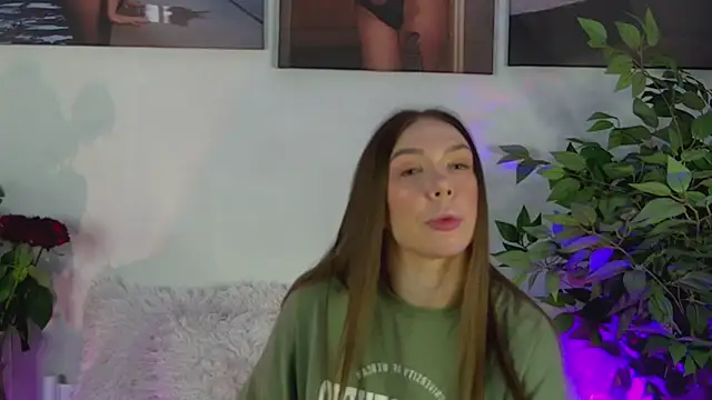 AlysonHuxley  online show from February 2026 03:07:02 AM