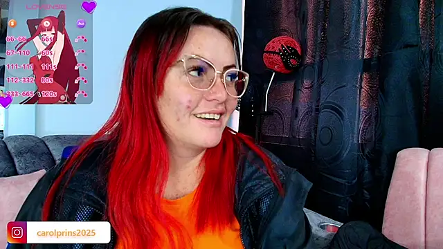 carolinhe  online show from September 2025 07:38:01 PM