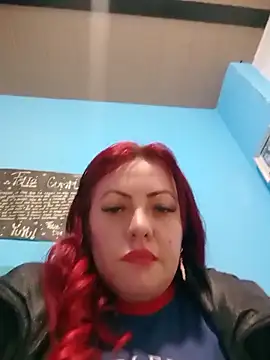 carolinhe  online show from November 2025 12:36:01 AM