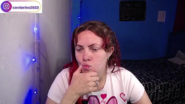 carolinhe  online show from April 2026 03:58:01 AM