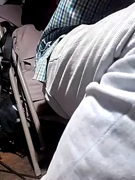 Snapshot of Gabrielamaturedirty chatting on March 2025 01:22:01 AM Gabrielamaturedirty online show from March 2025 01:22:01 AM