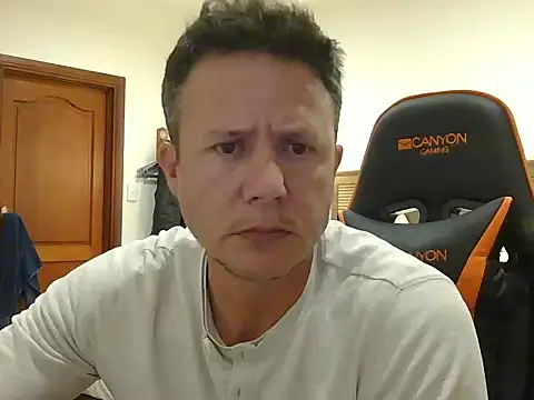 TroyDieselXXX online show from May 2026 07:10:02 PM