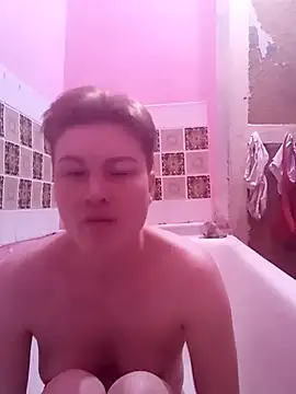 MoonIrene online show from February 2026 11:50:01 AM