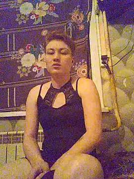 MoonIrene online show from February 2026 03:24:02 PM