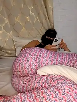 Snapshot of Samaarsexy23 chatting on November 2025 12:33:01 PM Samaarsexy23 online show from November 2025 12:33:01 PM