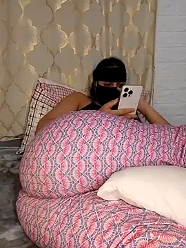 Snapshot of Samaarsexy23 chatting on November 2025 12:22:01 AM Samaarsexy23 online show from November 2025 12:22:01 AM