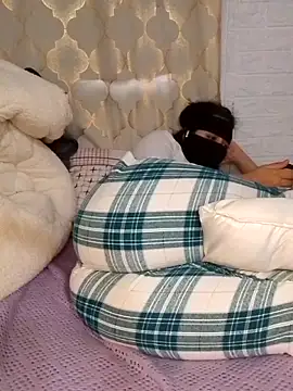 Snapshot of Samaarsexy23 chatting on December 2025 11:26:02 AM Samaarsexy23 online show from December 2025 11:26:02 AM