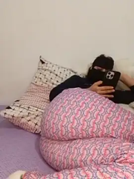 Snapshot of Samaarsexy23 chatting on January 2026 01:37:02 PM Samaarsexy23 online show from January 2026 01:37:02 PM