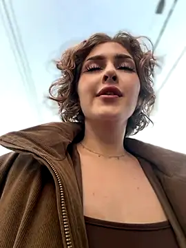 Snapshot of KellyKeler chatting on November 2025 01:21:02 PM KellyKeler online show from November 2025 01:21:02 PM