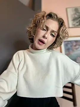 Snapshot of KellyKeler chatting on November 2025 01:10:01 PM KellyKeler online show from November 2025 01:10:01 PM