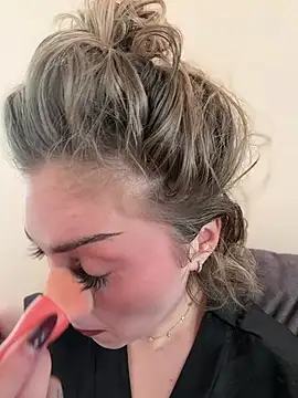 Snapshot of KellyKeler chatting on January 2026 10:41:01 AM KellyKeler online show from January 2026 10:41:01 AM