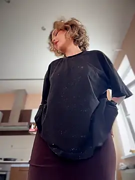 Snapshot of KellyKeler chatting on March 2026 10:10:01 AM KellyKeler online show from March 2026 10:10:01 AM