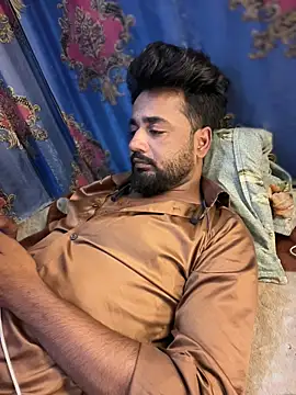 Munny6677 online show from March 2026 01:32:02 AM