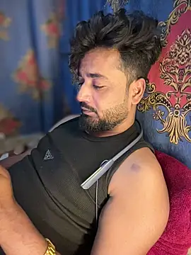 Munny6677 online show from March 2026 06:18:02 PM