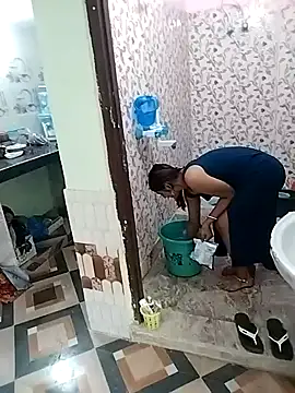 Munny6677 online show from April 2026 02:27:02 AM