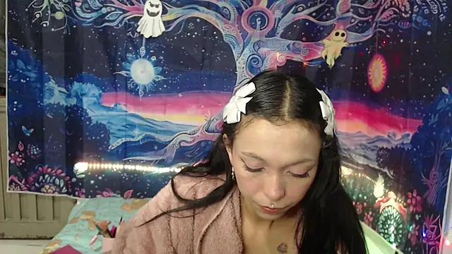 Zafira Mayeers online show from October 2025 04:09:02 AM