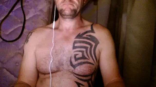 Snapshot of Yournaughty chatting on June 2026 06:40:02 AM Yournaughty online show from June 2026 06:40:02 AM