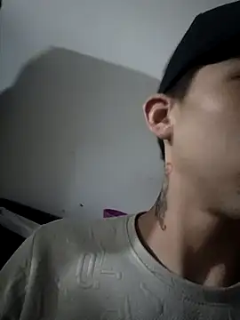 Snapshot of ranbomanel chatting on February 2026 01:49:01 AM ranbomanel online show from February 2026 01:49:01 AM