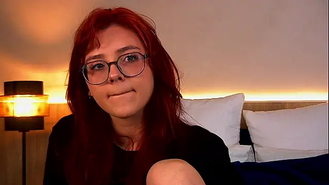 Nora  Ray online show from May 2026 07:40:02 PM