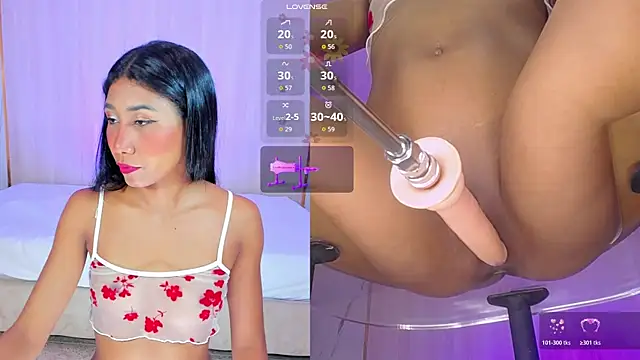 Snapshot of CandyRouse__ chatting on July 2026 09:32:01 PM CandyRouse online show from July 2026 09:32:01 PM