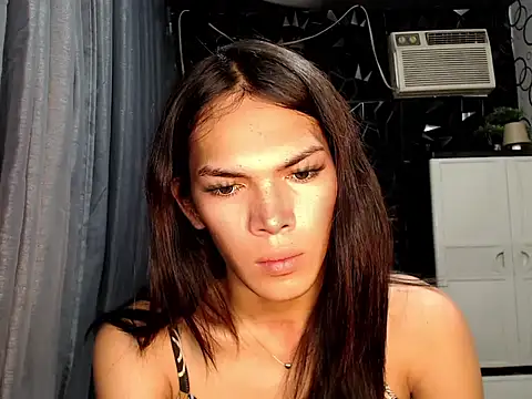 ladyhotcuming online show from June 2026 11:51:01 PM