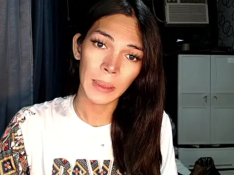 ladyhotcuming online show from July 2026 06:46:02 PM