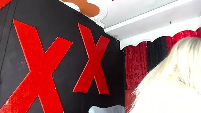 abrilbigcock online show from May 2026 09:09:02 PM