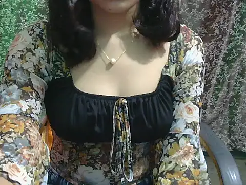 lovely soniya online show from May 2026 04:17:01 AM