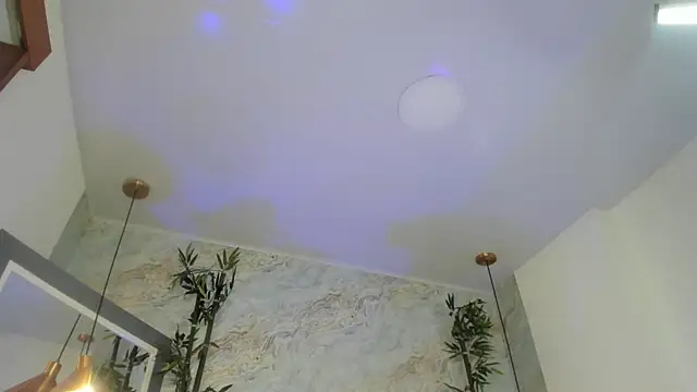 Snapshot of LittleeJaz chatting on May 2026 03:23:01 AM LittleeJaz online show from May 2026 03:23:01 AM