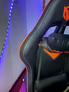 Ariana  Marie online show from January 2026 05:27:01 PM