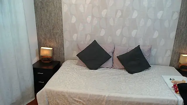 elamurray online show from October 2025 11:12:02 AM