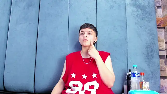 Megan Thompson  online show from March 2026 02:28:02 AM