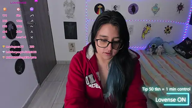 Snapshot of Cherry_blush_ chatting on June 2026 02:53:01 AM Cherry blush online show from June 2026 02:53:01 AM