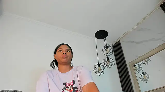 keyla mejia online show from May 2026 12:11:01 PM