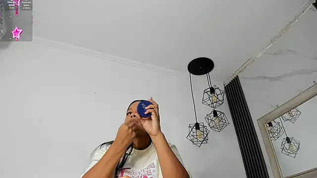 keyla mejia online show from May 2026 12:01:01 PM