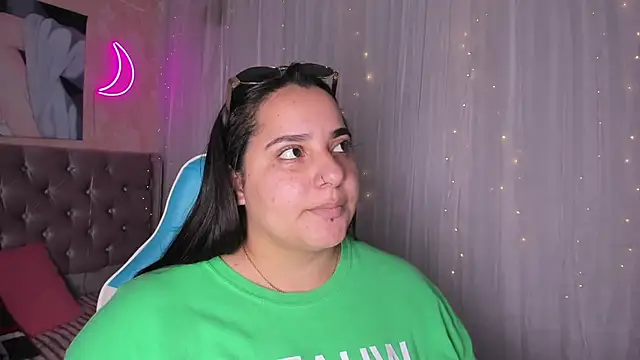 Snapshot of artemisa19 chatting on September 2025 06:41:02 PM artemisa19 online show from September 2025 06:41:02 PM