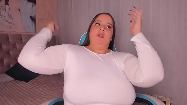 Snapshot of artemisa19 chatting on November 2025 05:27:02 AM artemisa19 online show from November 2025 05:27:02 AM