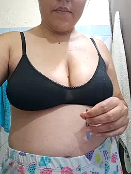 Snapshot of SweettyNaugthy chatting on November 2025 07:36:02 AM SweettyNaugthy online show from November 2025 07:36:02 AM